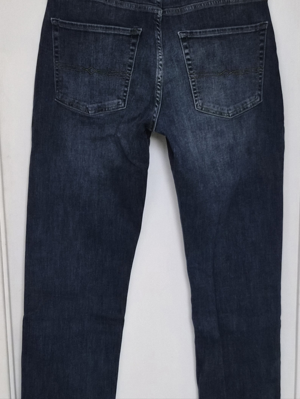 Lucky Brand 221 Original Straight Leg Jeans, Mns 32×32, Like New Cond.! - Picture 2 of 4